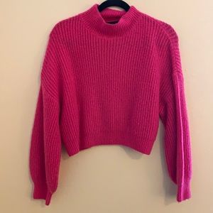 Line & Dot Sweater